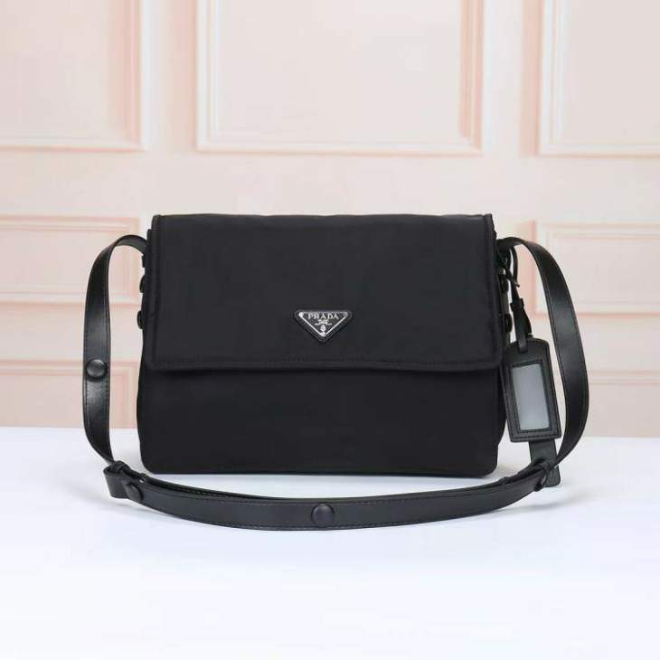 Picture of Prada Mens Bags _SKUfw185508869fw